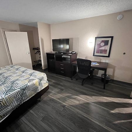 Motel 6 Oklahoma City Ok Fairgrounds West Экстерьер фото