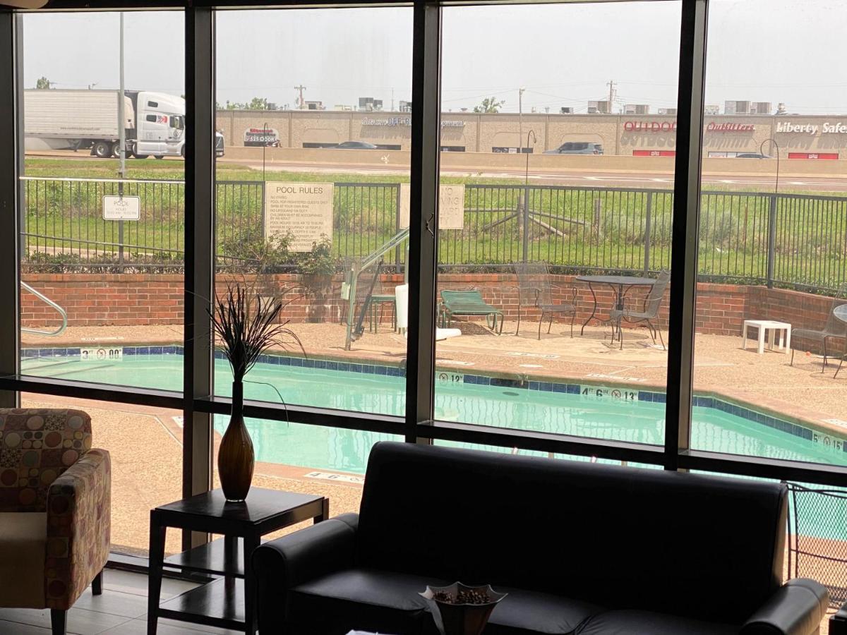 Motel 6 Oklahoma City Ok Fairgrounds West Экстерьер фото
