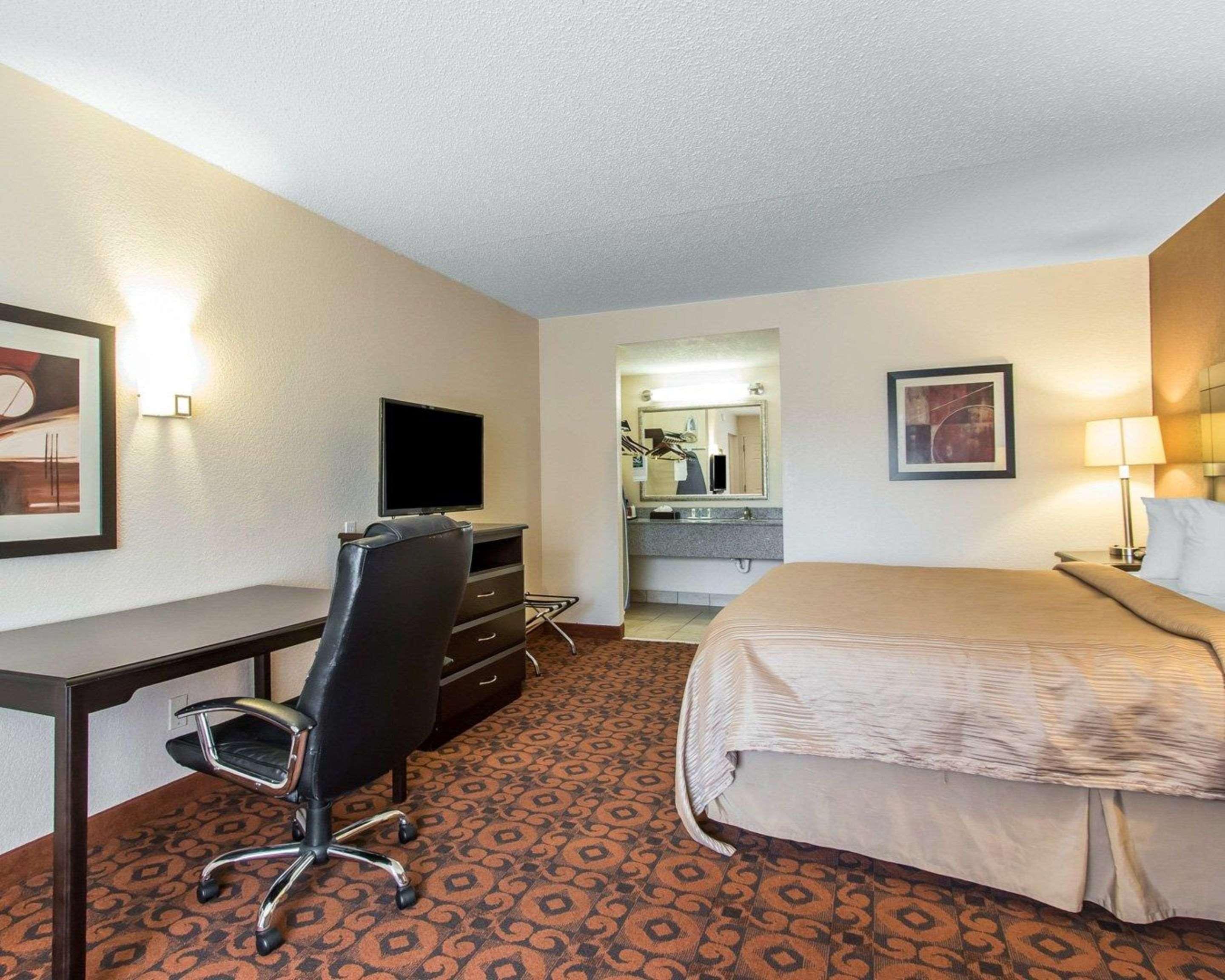 Motel 6 Oklahoma City Ok Fairgrounds West Экстерьер фото